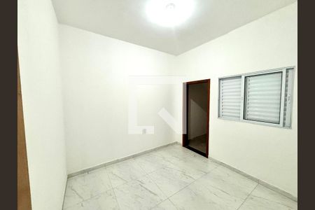 Quarto 1 de apartamento para alugar com 2 quartos, 75m² em Vila Marieta, São Paulo