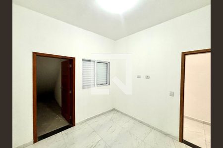 Quarto 1 de apartamento para alugar com 2 quartos, 75m² em Vila Marieta, São Paulo