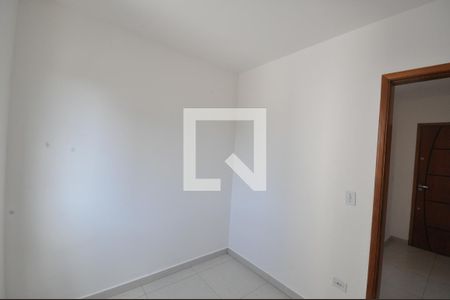 Quarto 2 de apartamento para alugar com 2 quartos, 43m² em Vila Constança, São Paulo