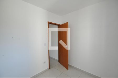 Quarto 2 de apartamento para alugar com 2 quartos, 43m² em Vila Constança, São Paulo