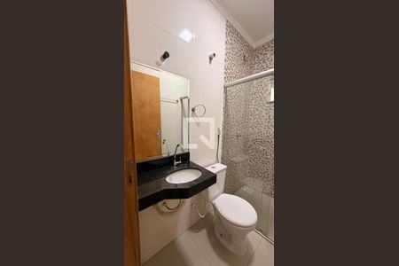 Banheiro Social de casa para alugar com 2 quartos, 150m² em Parque Tremendao, Goiânia