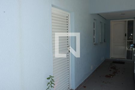 Casa de Condomínio para alugar com 3 quartos, 300m² em Granja Viana, Cotia