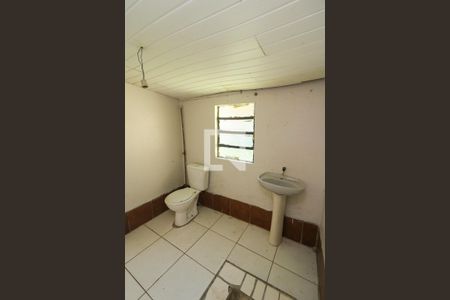 Banheiro de casa para alugar com 1 quarto, 70m² em Coronel Aparicio Borges, Porto Alegre