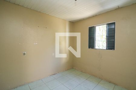 Quarto de casa para alugar com 1 quarto, 70m² em Coronel Aparicio Borges, Porto Alegre
