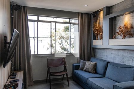 Sala de apartamento à venda com 3 quartos, 130m² em Padre Eustáquio, Belo Horizonte