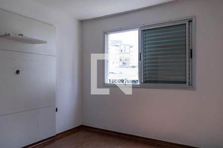 Suíte de apartamento para alugar com 3 quartos, 120m² em Buritis, Belo Horizonte