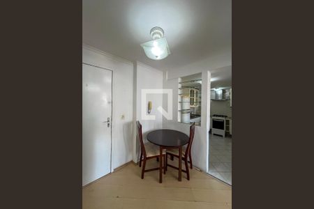Sala de jantar de apartamento para alugar com 2 quartos, 65m² em Aclimação, São Paulo
