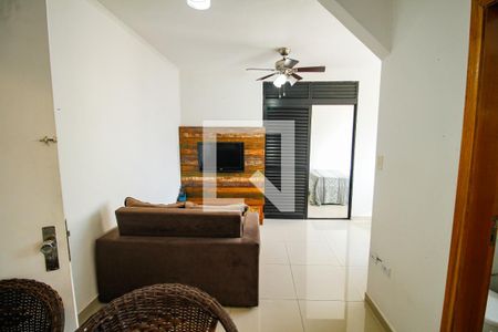 Sala de apartamento para alugar com 1 quarto, 45m² em Guilhermina, Praia Grande