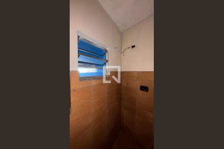 Banheiro da Suíte de casa para alugar com 3 quartos, 90m² em Jardim Vila Rica, Santo André