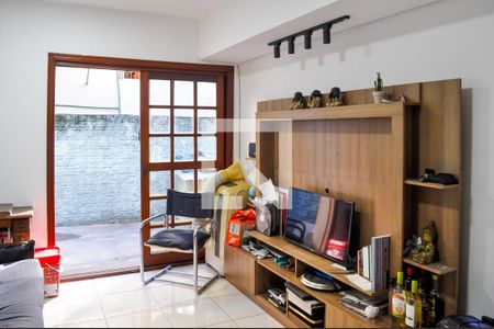 Sala  de casa de condomínio para alugar com 3 quartos, 114m² em Cristal, Porto Alegre