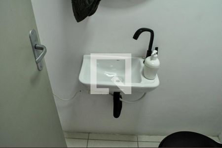 Lavabo  de casa de condomínio para alugar com 3 quartos, 114m² em Cristal, Porto Alegre