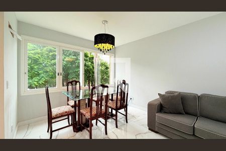 Sala de apartamento para alugar com 3 quartos, 97m² em Passo d’Areia, Porto Alegre