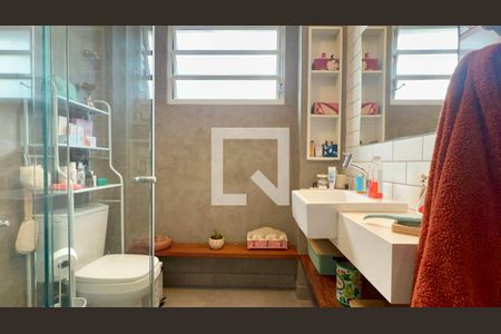 Banheiro de apartamento à venda com 2 quartos, 80m² em Pinheiros, São Paulo