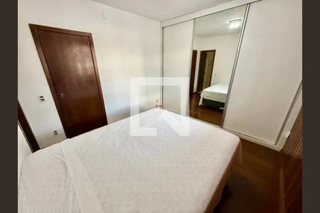 Casa para alugar com 4 quartos, 300m² em Planalto, Belo Horizonte