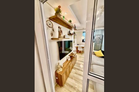 Sala de apartamento à venda com 2 quartos, 52m² em Vila Humaita, Santo André