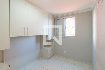 Quarto 2 de apartamento para alugar com 2 quartos, 54m² em Bussocaba, Osasco