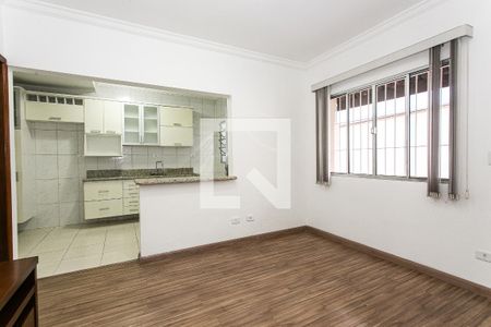 Sala de casa de condomínio para alugar com 2 quartos, 61m² em Vila Nhocuné, São Paulo
