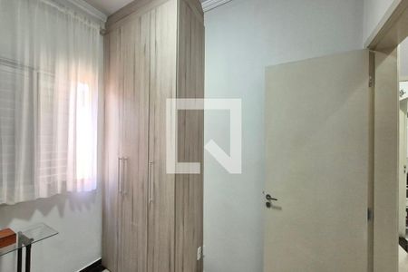Quarto 1  de apartamento à venda com 3 quartos, 142m² em Jardim Capivari, Campinas