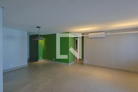 Apartamento para alugar com 2 quartos, 96m² em Funcionários, Belo Horizonte