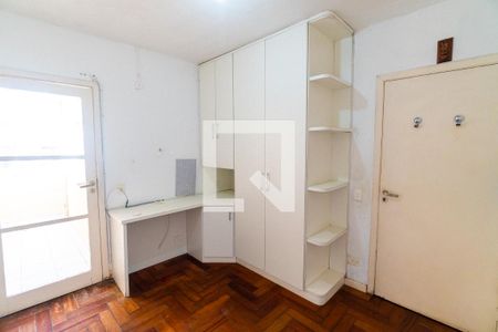 Quarto 2 de casa para alugar com 3 quartos, 130m² em Parque Jabaquara, São Paulo