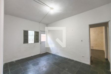 Sala de casa de condomínio para alugar com 1 quarto, 55m² em Sítio do Campo, Praia Grande