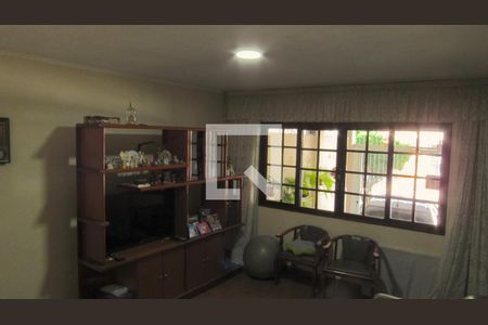 Casa para alugar com 3 quartos, 231m² em Veloso, Osasco