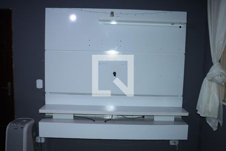 Casa para alugar com 2 quartos, 100m² em Jardim das Oliveiras (caucaia do Alto), Cotia