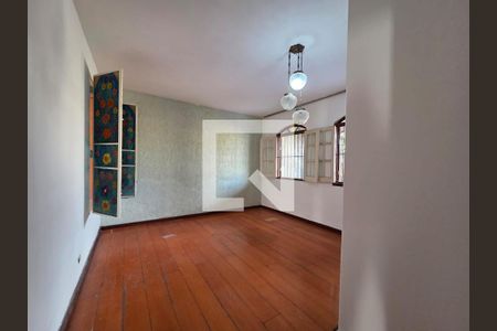 Quarto de casa à venda com 3 quartos, 222m² em Dom Cabral, Belo Horizonte
