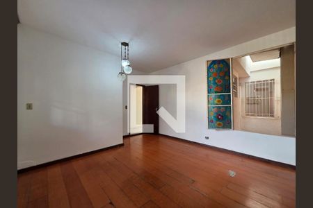 Quarto de casa à venda com 3 quartos, 222m² em Dom Cabral, Belo Horizonte