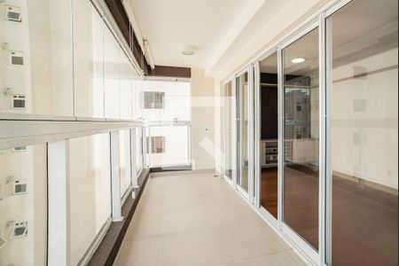 Varanda de apartamento à venda com 2 quartos, 66m² em Chácara Inglesa, São Paulo