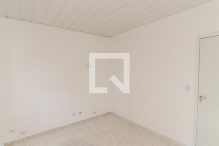 Quarto 1 de apartamento para alugar com 2 quartos, 30m² em Vila Maria Alta, São Paulo