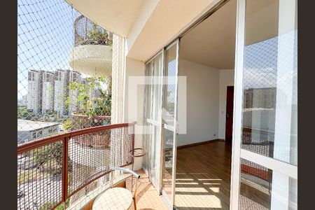 Varanda de apartamento para alugar com 3 quartos, 105m² em Perdizes, São Paulo