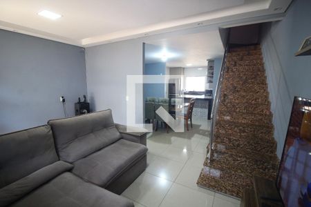 Sala de casa à venda com 3 quartos, 305m² em Jardim Riacho das Pedras, Contagem