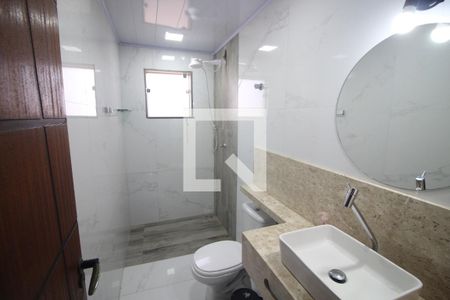 Banheiro 1 de casa à venda com 3 quartos, 305m² em Jardim Riacho das Pedras, Contagem