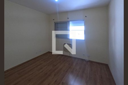 Quarto 2 de apartamento para alugar com 2 quartos, 90m² em José Menino, Santos