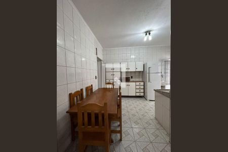 Casa à venda com 3 quartos, 176m² em Vila Graciosa, São Paulo