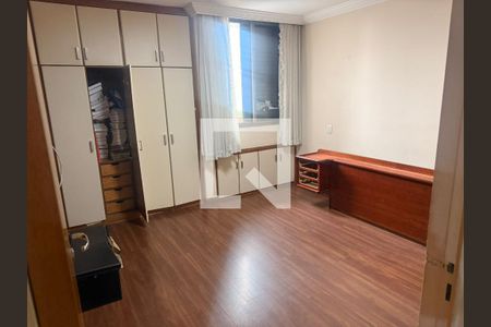 Quarto de apartamento para alugar com 3 quartos, 136m² em Jardim, Santo André