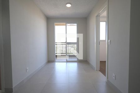Sala de apartamento para alugar com 2 quartos, 38m² em Santa Maria, Santo André