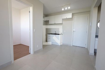 Sala de apartamento para alugar com 2 quartos, 38m² em Santa Maria, Santo André