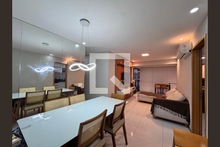 Sala de apartamento para alugar com 2 quartos, 70m² em Recreio dos Bandeirantes, Rio de Janeiro