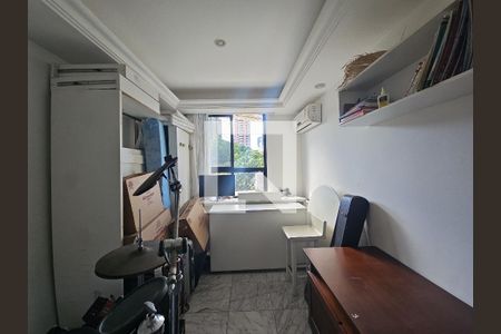 Apartamento para alugar com 4 quartos, 140m² em Pituba, Salvador
