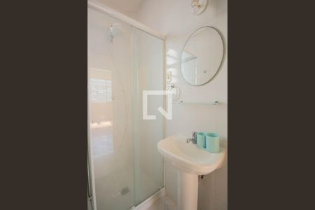 Banheiro de apartamento para alugar com 1 quarto, 50m² em Icaraí, Niterói