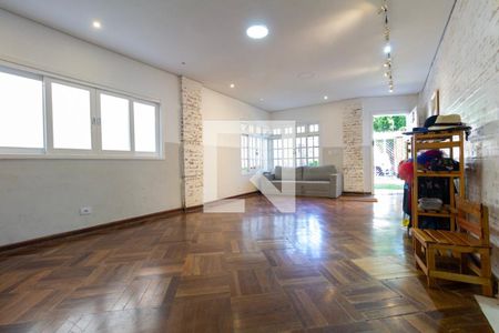 Sala de casa à venda com 3 quartos, 269m² em Jardim Textil, São Paulo