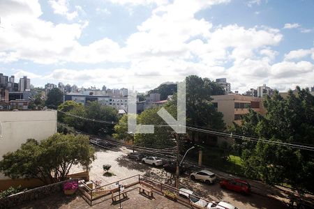 Sala Vista de apartamento à venda com 3 quartos, 110m² em Rio Branco, Porto Alegre