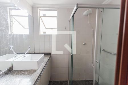 Banheiro da Suíte de apartamento para alugar com 3 quartos, 90m² em Silveira, Belo Horizonte