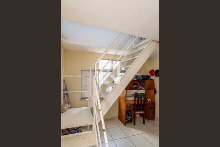 Sala - Acesso ao 2º andar/Terraço de apartamento à venda com 3 quartos, 95m² em Olaria, Rio de Janeiro