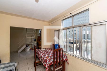 Sala de apartamento à venda com 3 quartos, 95m² em Olaria, Rio de Janeiro