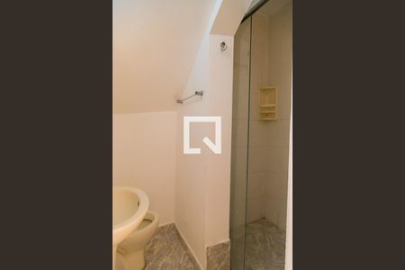 Banheiro de casa à venda com 3 quartos, 171m² em Cidade Domitila, São Paulo