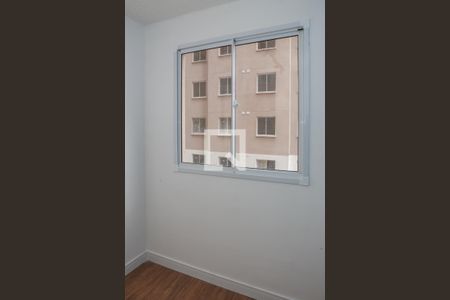 Quarto 2 de apartamento para alugar com 2 quartos, 33m² em Parque Industrial Tomas Edson, São Paulo