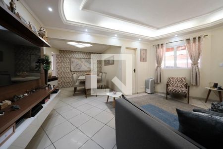 Casa à venda com 2 quartos, 140m² em Vila Mesquita, São Paulo